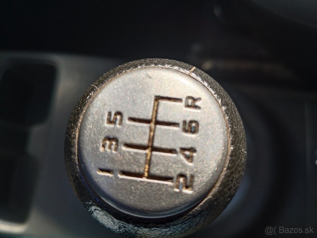 Fiat Sedici 2.0 Multijet, 99 kW, M6, 4x4 - 11