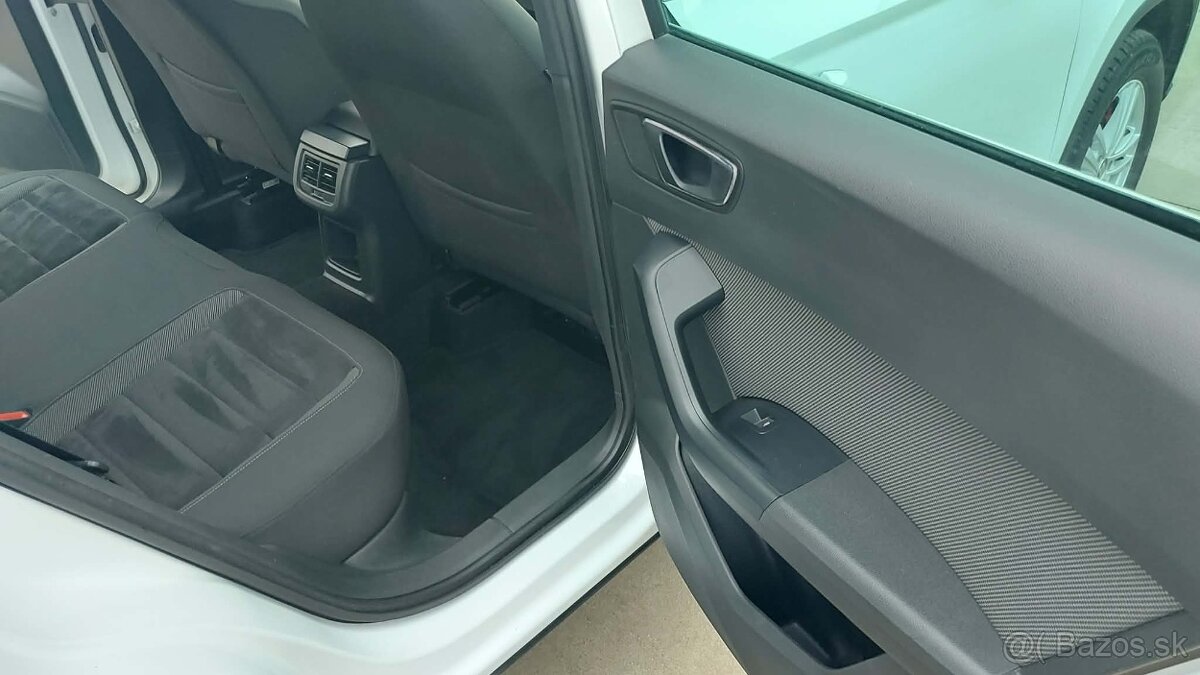 Seat Ateca FR 2.0 TDI CR 4Drive Manuál 4x4 Xcellence - 11