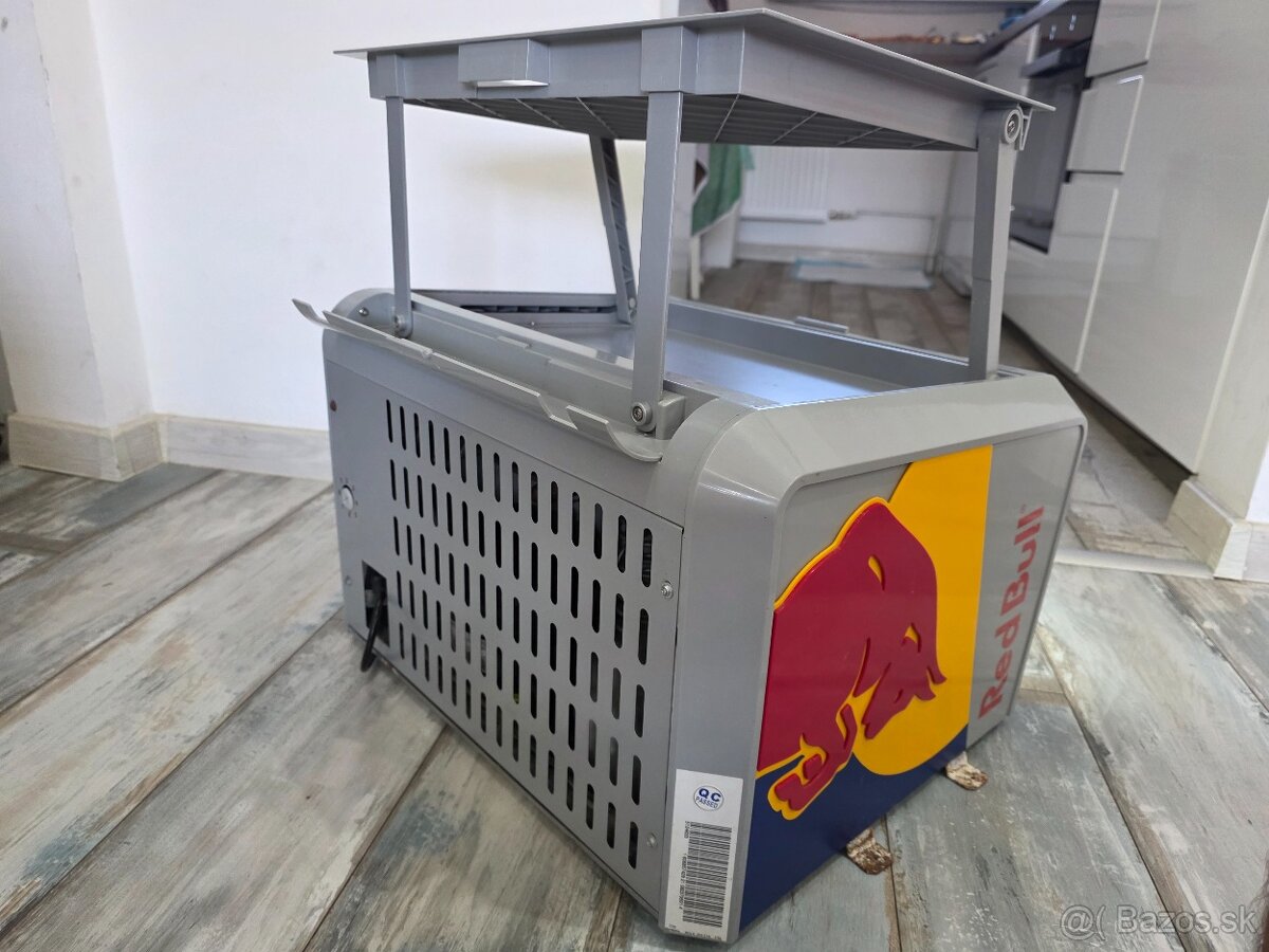 Red Bull chladnicka - 11