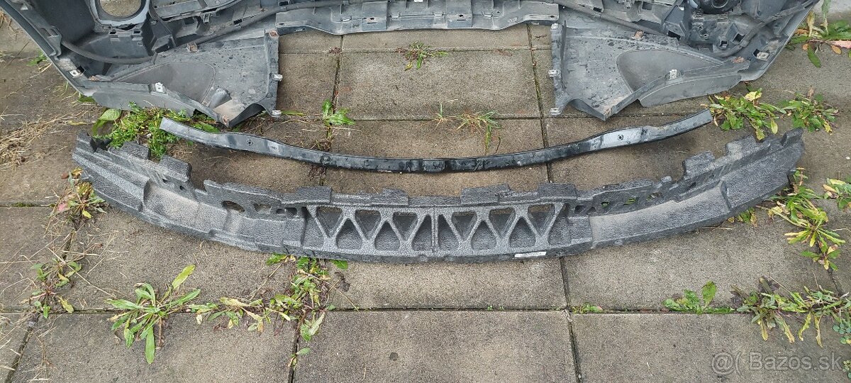 Diely z predného nárazníka BMW F34 - 11