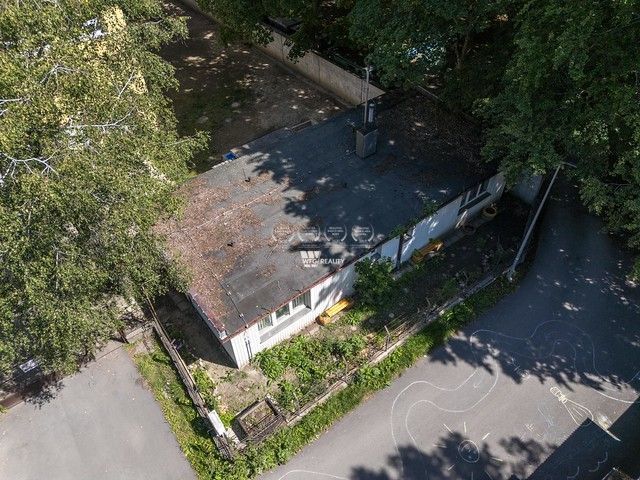 Na predaj dom s pozemkom v centre mesta Žilina - 11