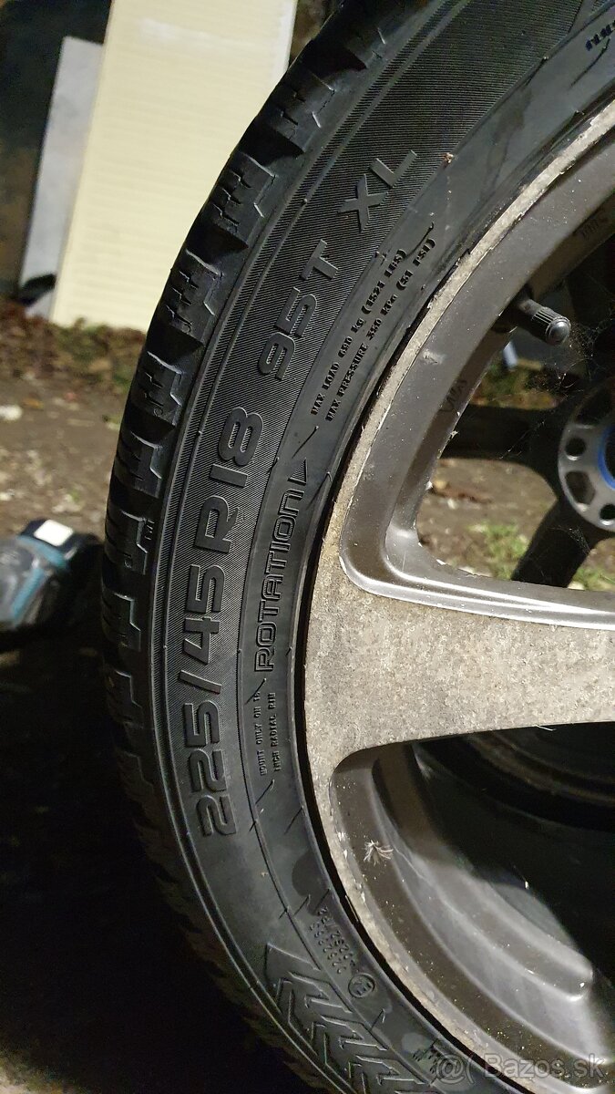Zimné pneu 225/45 R18 s hrotmi 4KS - 11