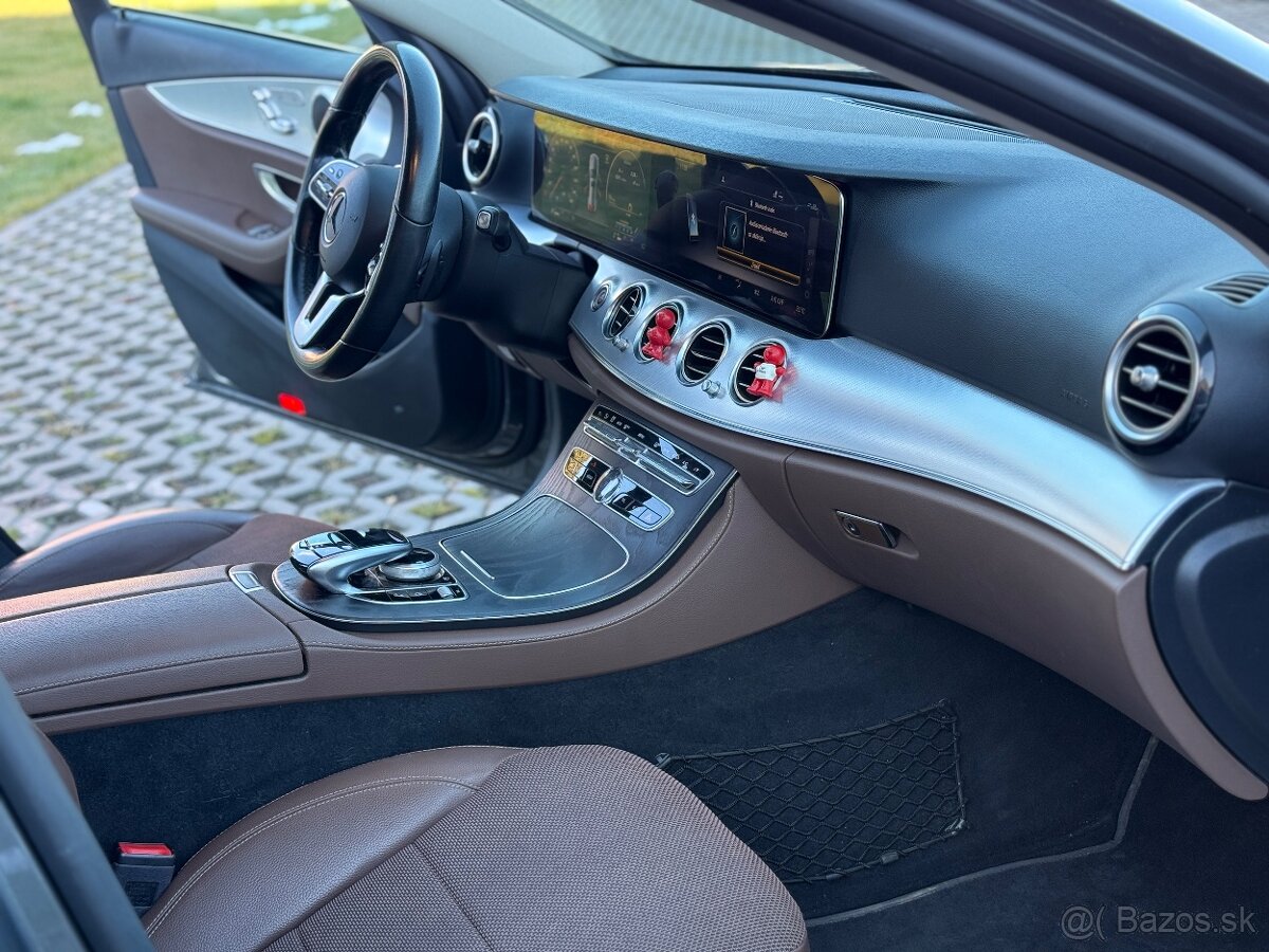 Mercedes-Benz E 200 CDI 118 kW 9G-Tronic ODPOČET DPH - 11