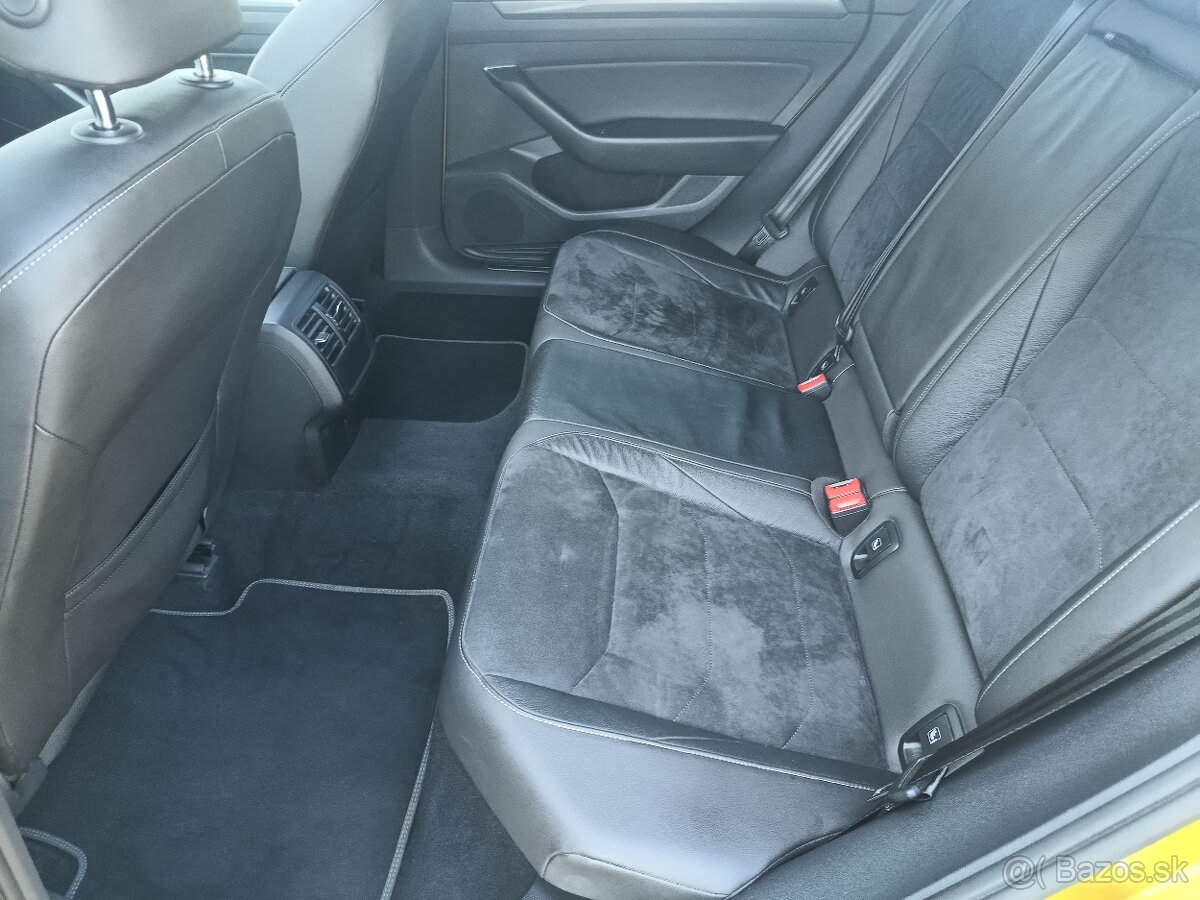 Volkswagen Arteon 1.5TSI R-Line DSG 74tis km NOVÉ ZIMNÉ PNEU - 11