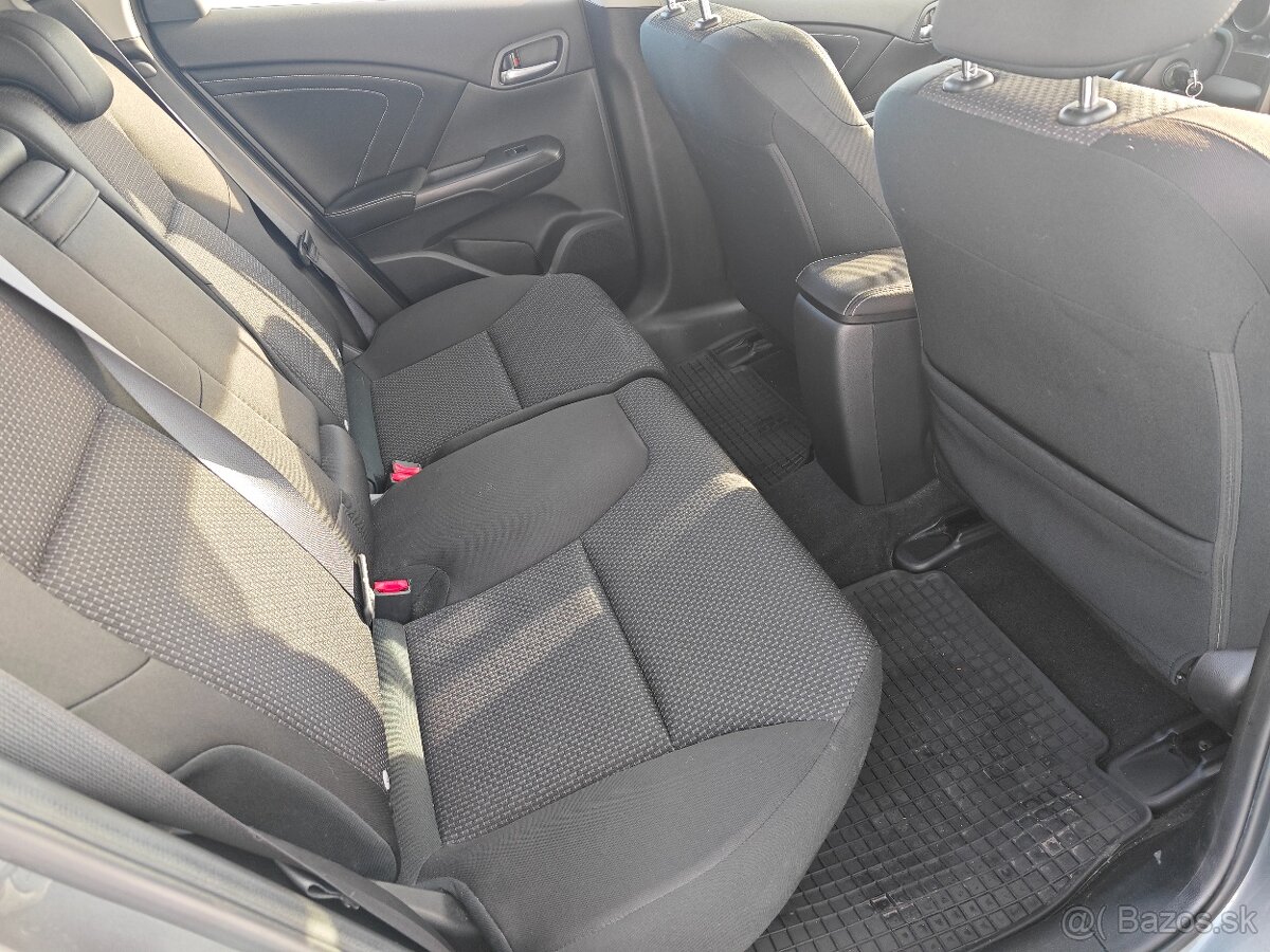 Honda Civic 1.8 Elegance - 11