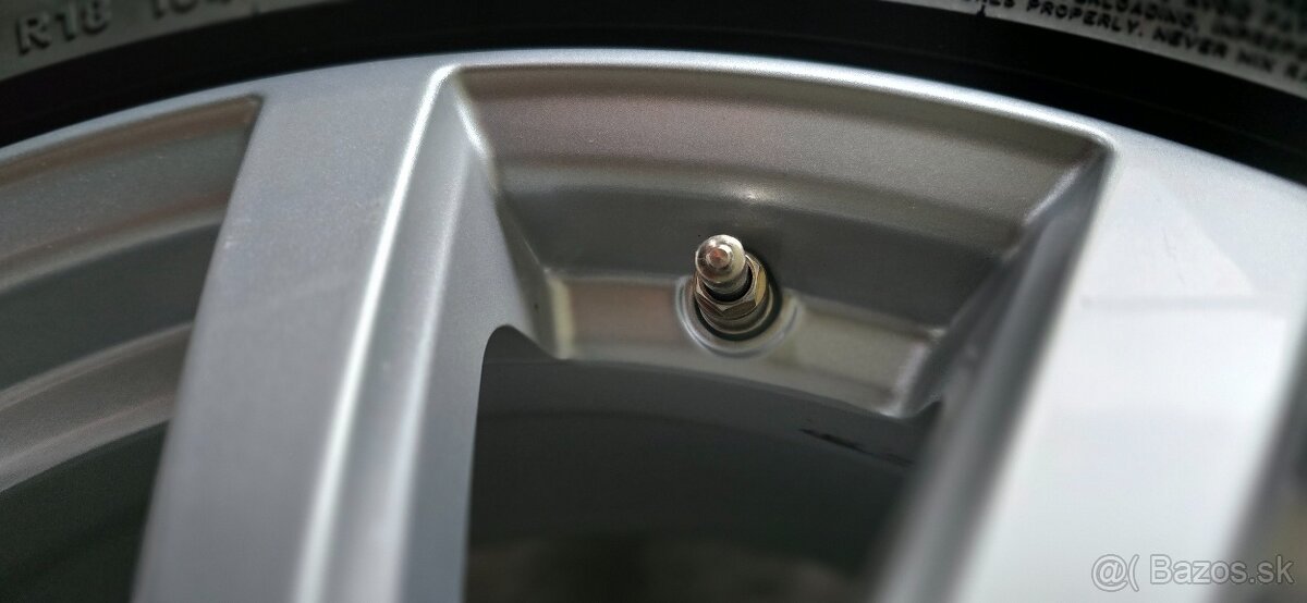 5x112,r18,8J,et35,Platin- 235-55-18 - Pirelli -TOP stav - 11