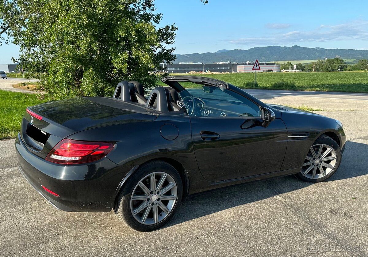 Mercedes-Benz SLC 180 Cabrio - 11