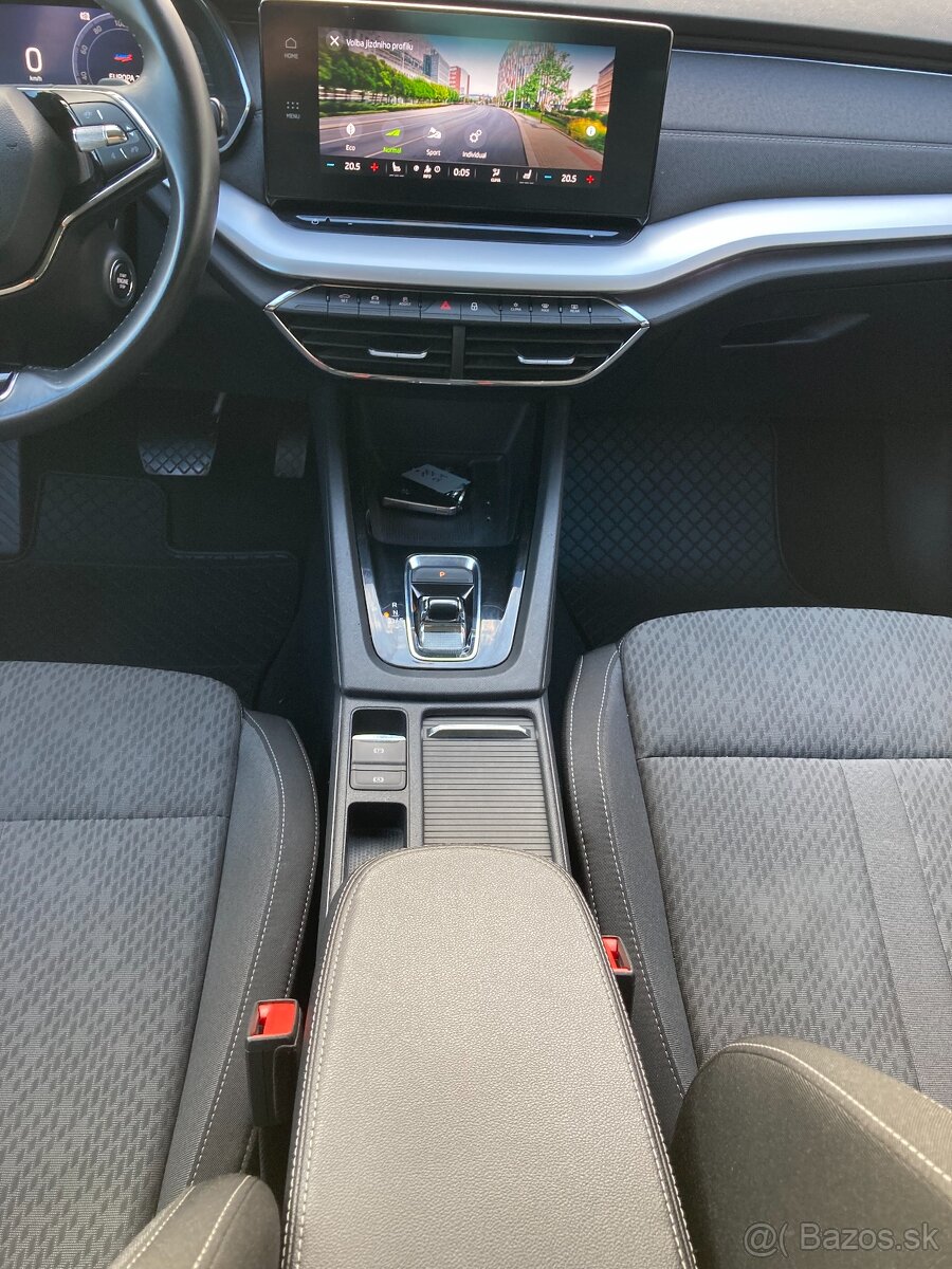 Škoda Octavia Combi 2.0 TDI Style DSG Virtual ODPOČET DPH - 11
