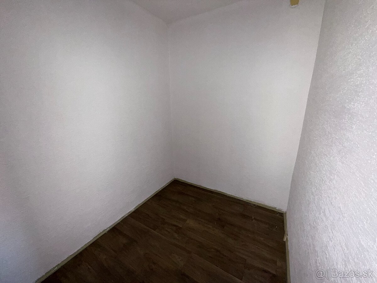Exkluzívne APEX reality polyfunkčný objekt v Hlohovci - 11