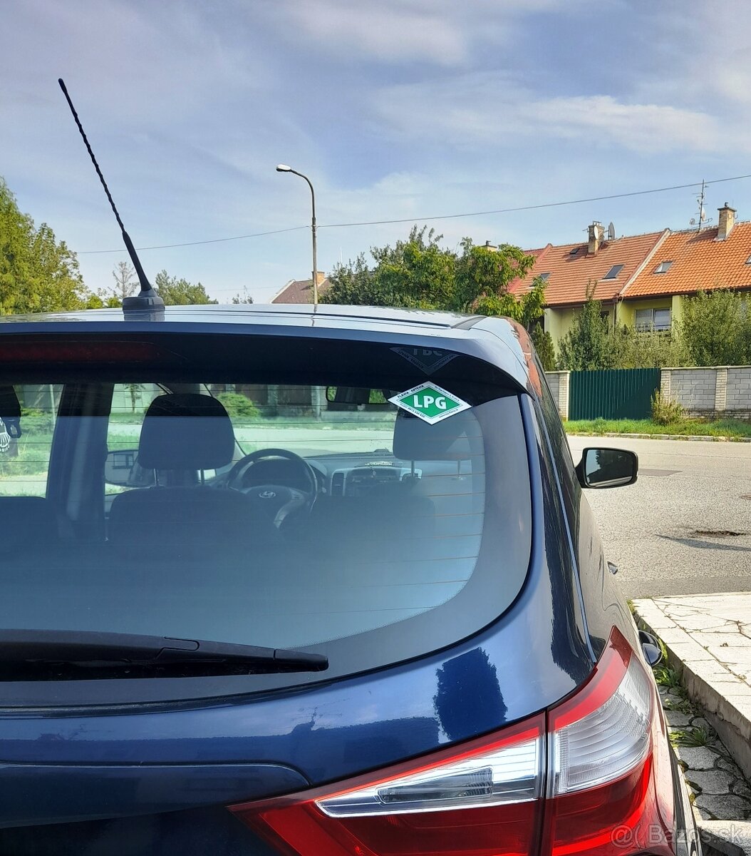 Predám Hyundai ix20 1,6 LPG DOHC CVVT 16V Style AT, 92 kW A6 - 11