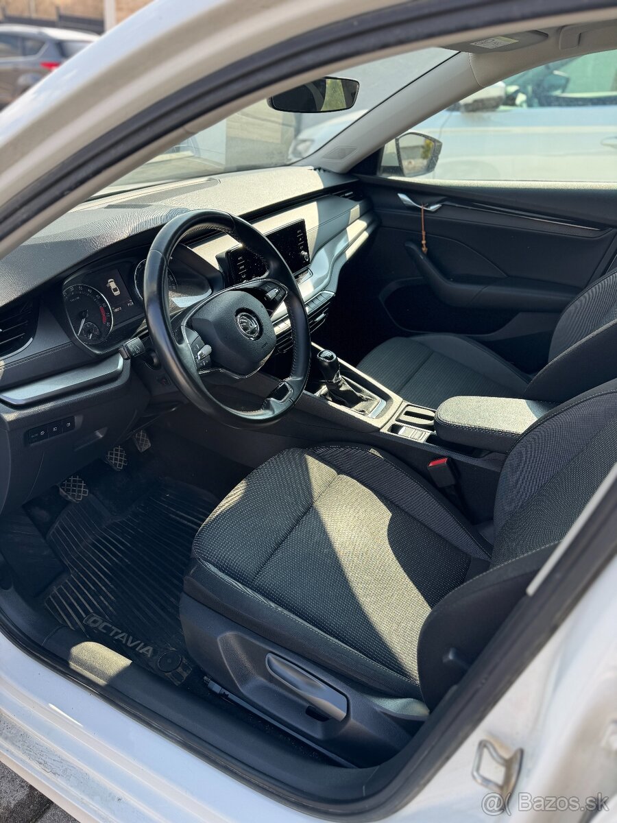 škoda octavia 2.0 tdi - 11