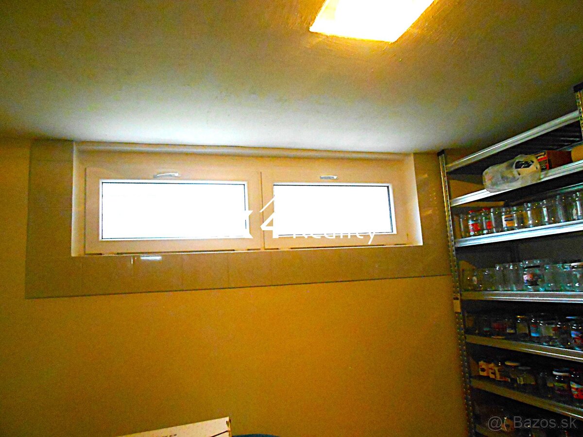 RK4 - NA PREDAJ - 3 izbový byt v Galante - 11