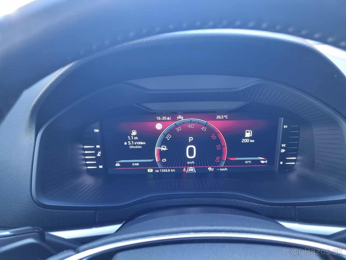 Škoda Karoq Tour 2.0 TDI DSG panorama - 11