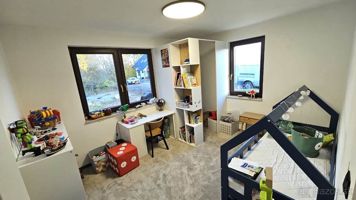 Bungalov NOVOSTAVBA v Badíne na predaj s krásnym rovinatým p - 11