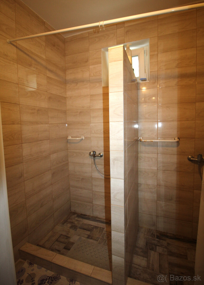 EXKLUZÍVNE Predaj rodinný dom Trstice - 11