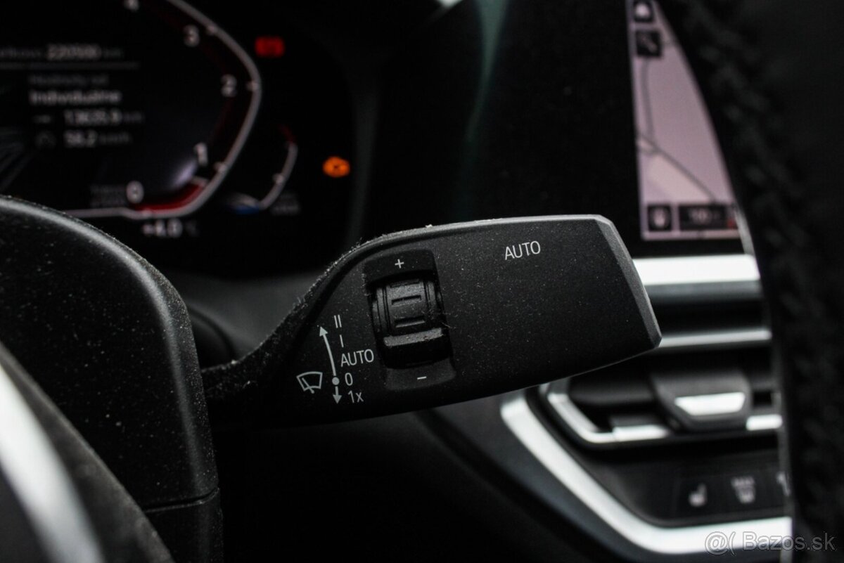 BMW Rad 3 320d xDrive A/T MPacket. AJ NA SPLÁTKY - 11