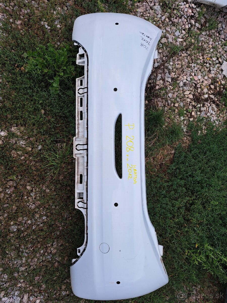 Peugeot Nárazník. - 11