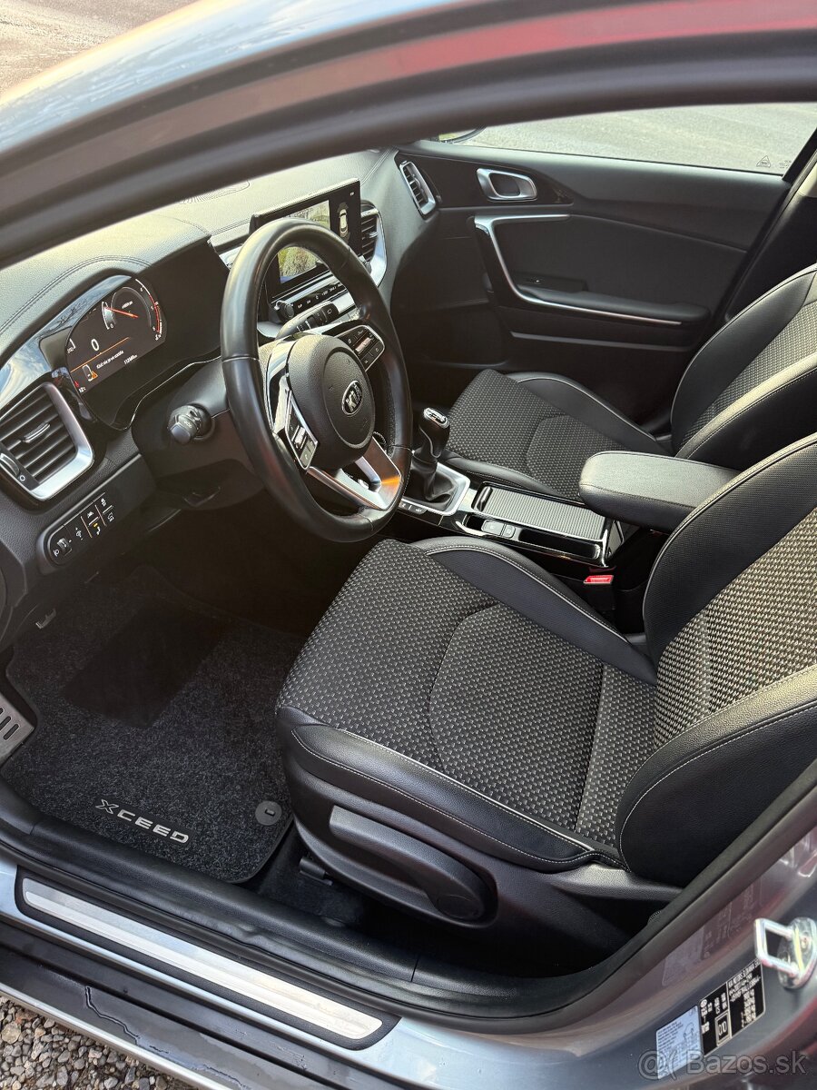 Kia XCeed 1.6 CRDI 100kw Virtual Cokcpit,Navi,KAMERA,2020 - 11