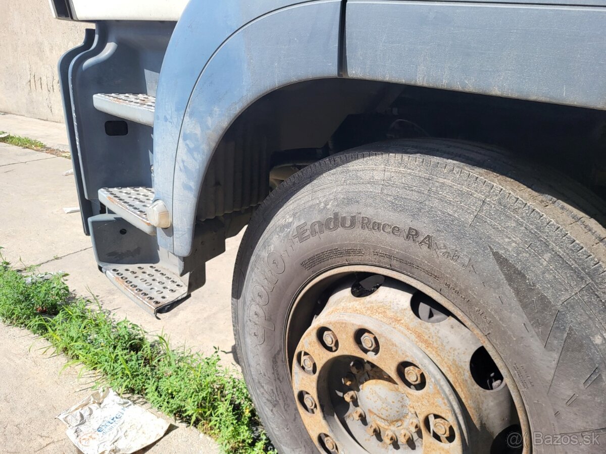 MAN TGS 28.320 6X2 - 11