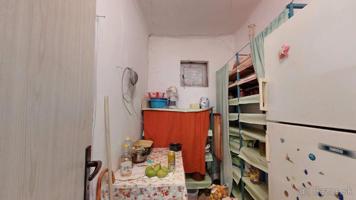 Na predaj rodinný dom v tichej lokalite – Malý Jatov, NZ - 11