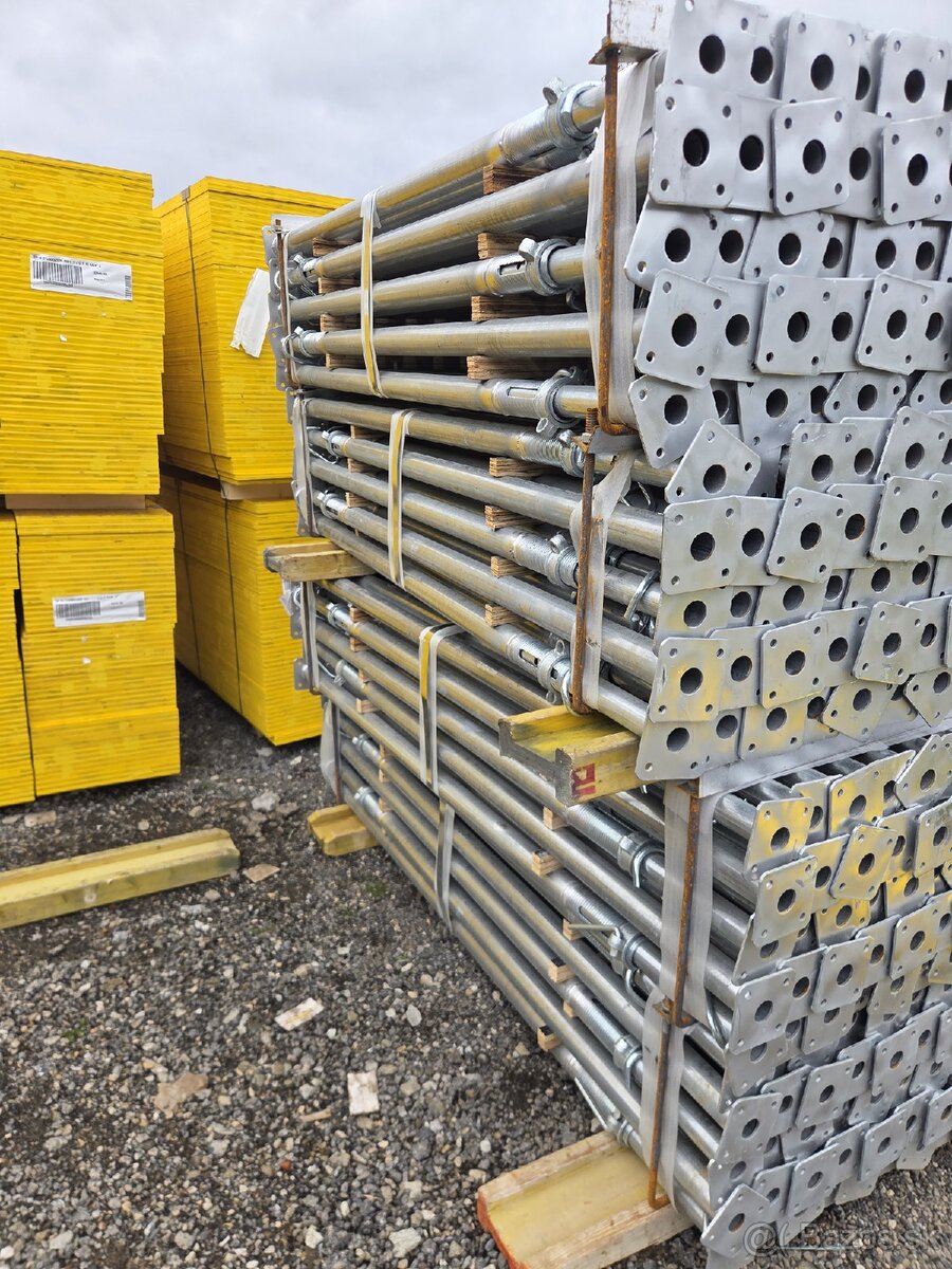 Predám hlavice trojnožky na stavebné stojky - 11