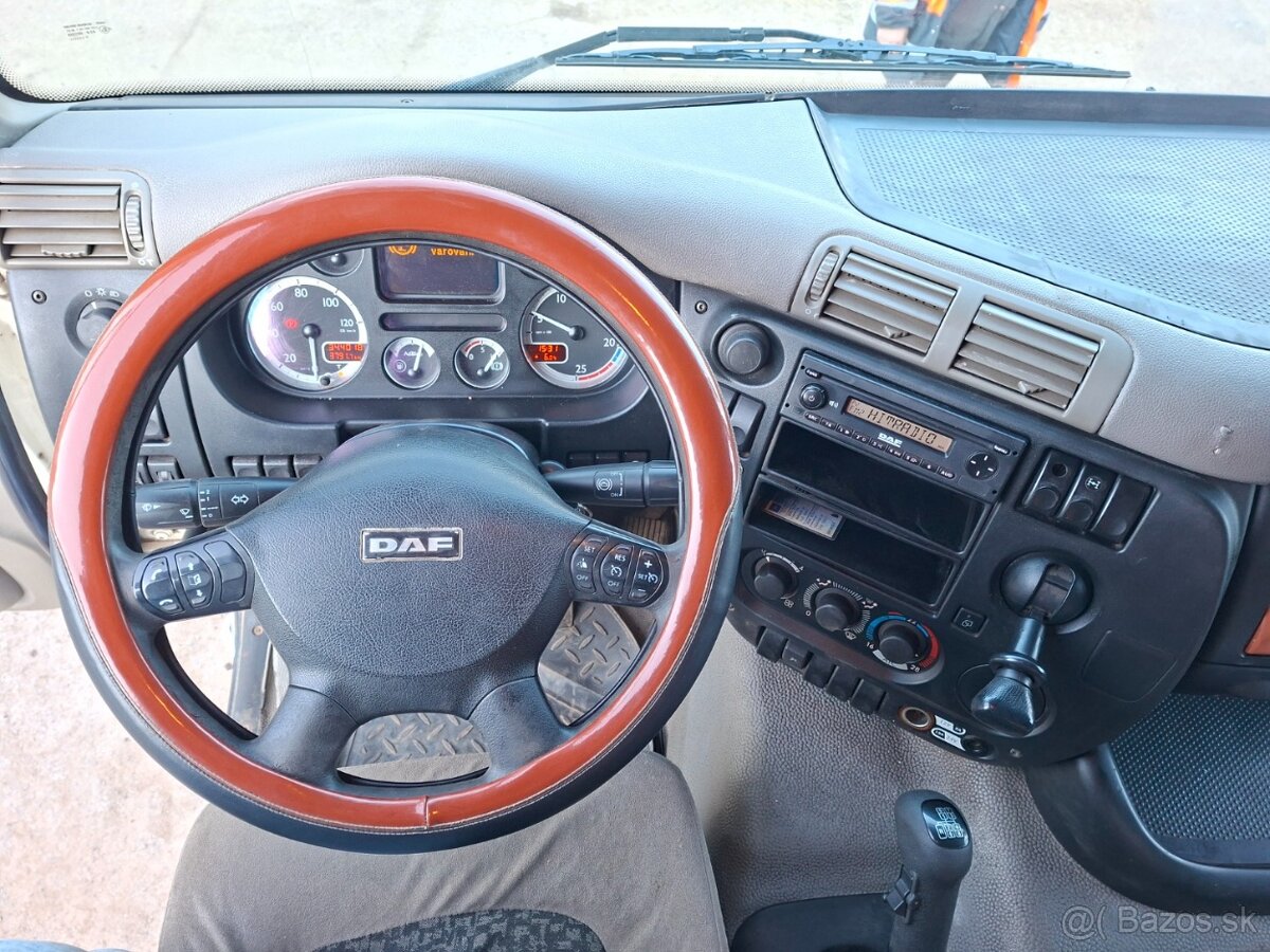 DAF FAT CF 85.410 6X4 - 11