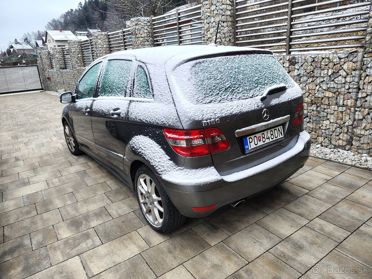 Mercedes B180 automat - 11