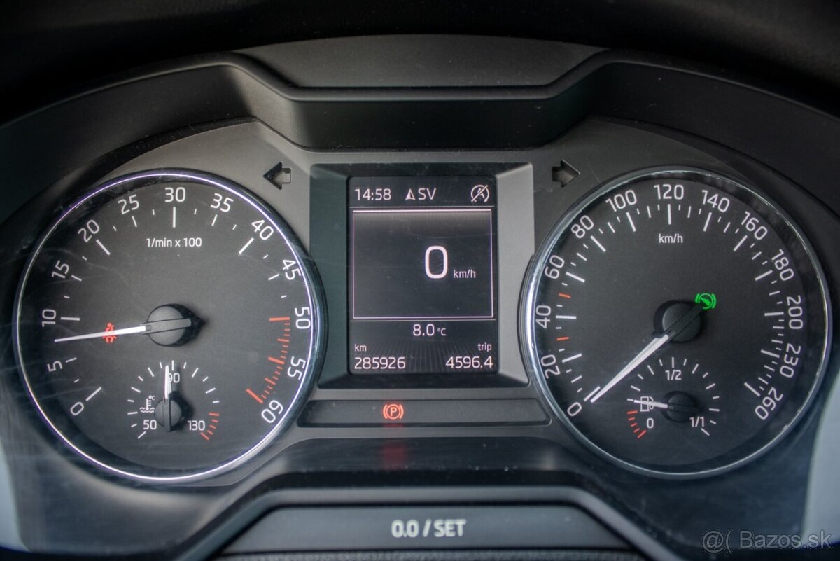 Škoda Octavia Combi 2.0 TDI Business DSG - 11