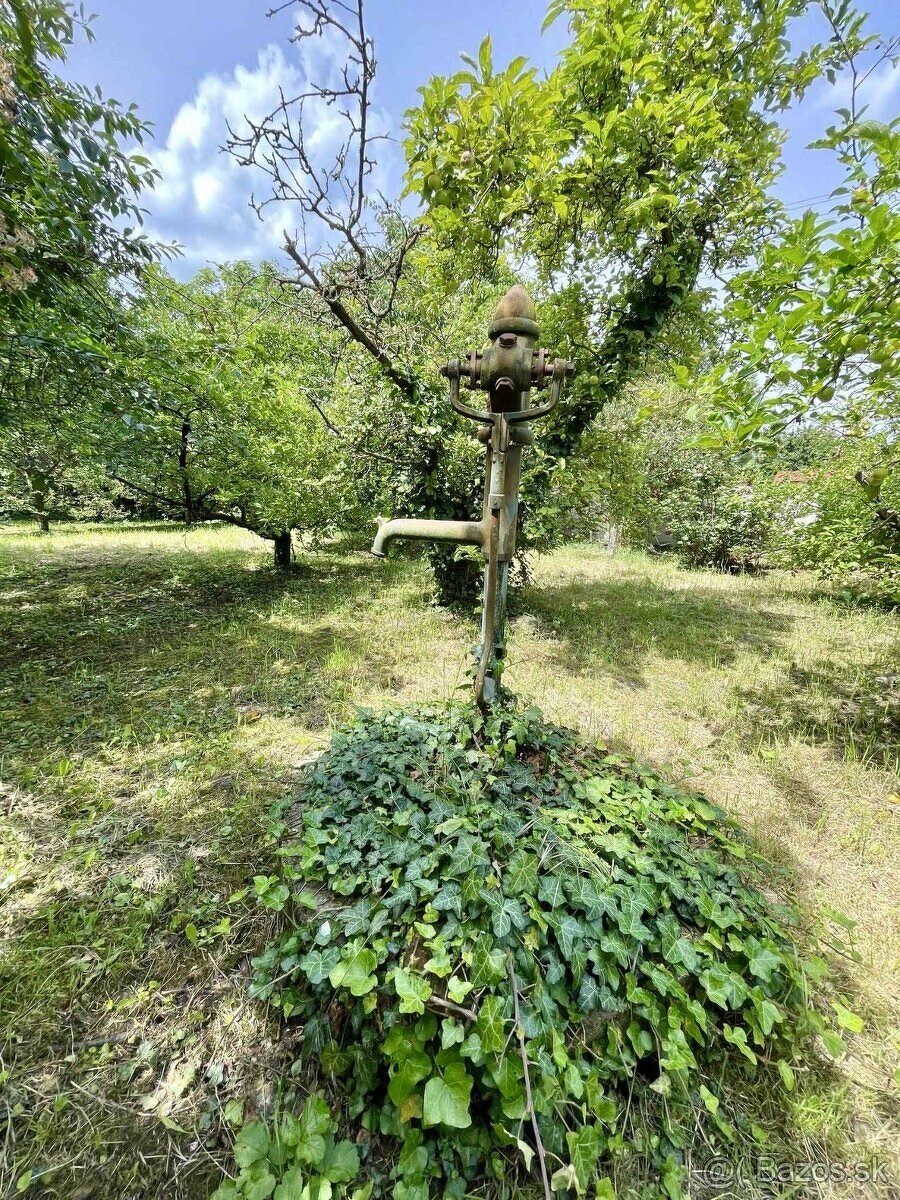 starší RD s pozemkom a garážou v Gbeloch-len u nás - 11