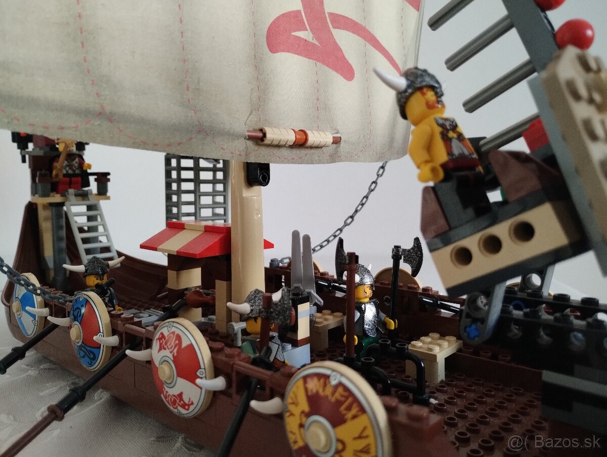 LEGO 7018 Viking Ship challenges the Midgard Serpent - 11