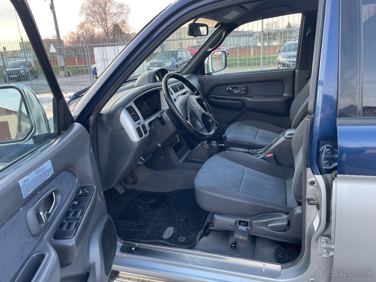 Mitsubishi L200 2,5 TD - 11