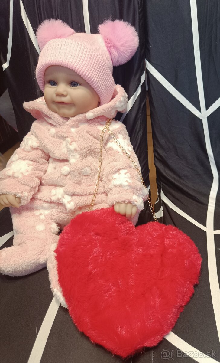 Realistická bábika Julinka - 11