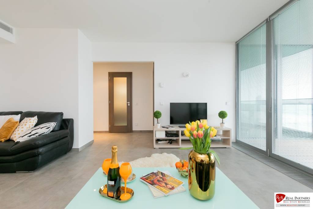 Prenájom 2 izbový byt, 77 m2, Eurovea, Pribinova ul, Staré m - 11