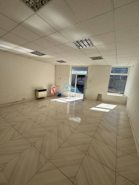 Obchodné priestory na predaj centrum mesta Šahy - 11