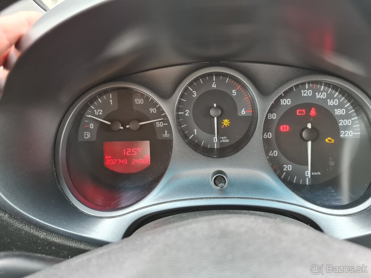 Predám Seat Leon 1.9 TDI BXE – bez DPF, rok 2008 - 11