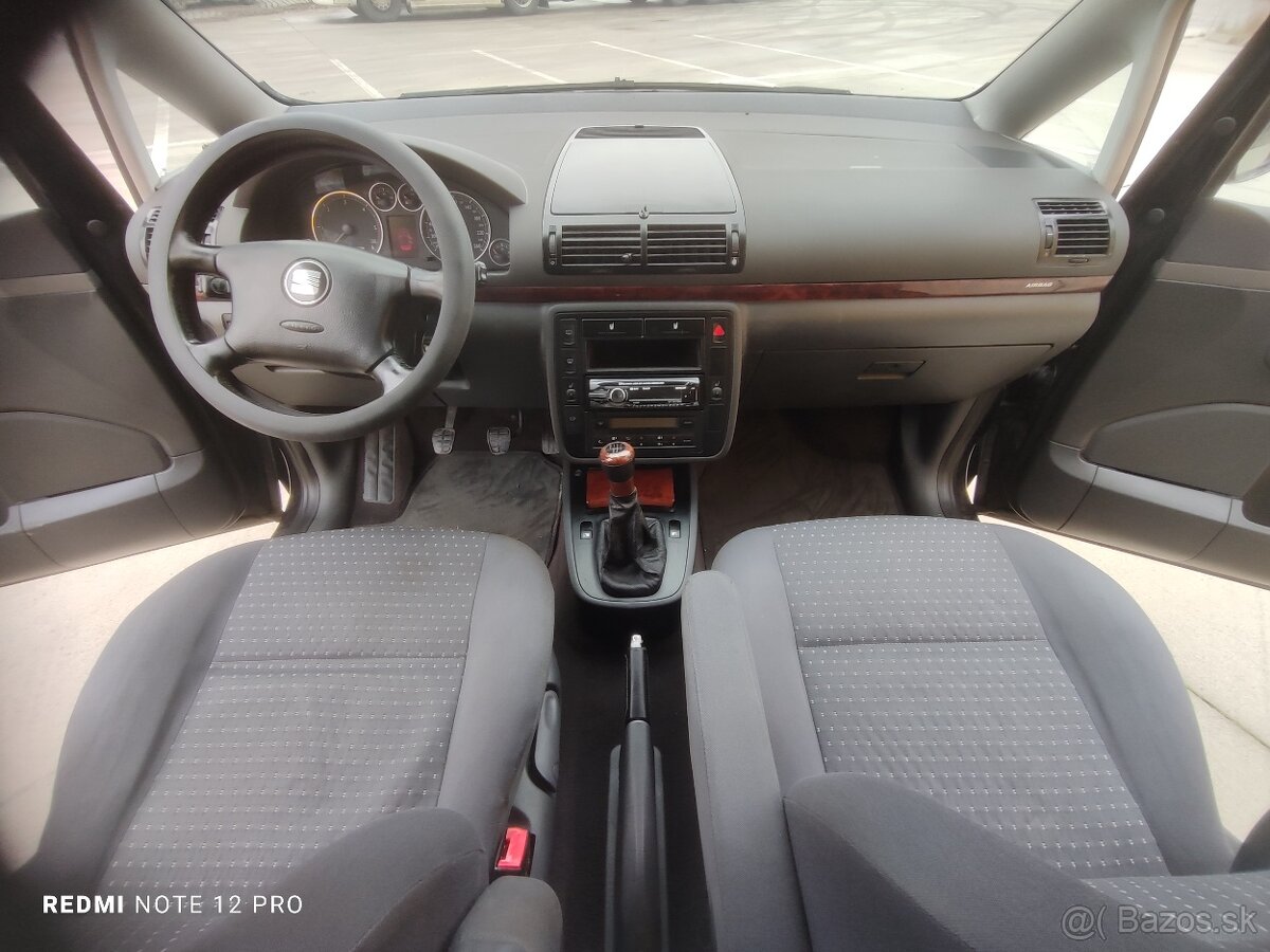 Seat Alhambra 1.9TDI, 85kw, r.v 12/2002, M6 - 11