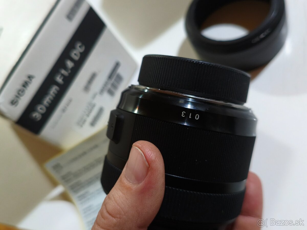 Sigma 30mm F1,4 DC HSM Art pre Nikon bajonet F - 11