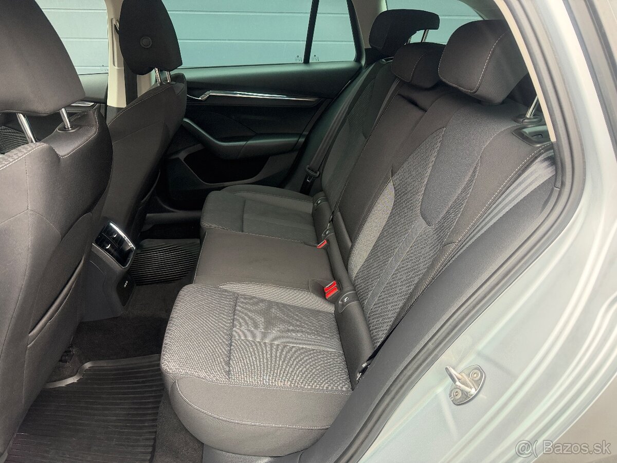 Škoda Octavia Combi 2.0 TDI SCR Style - 11