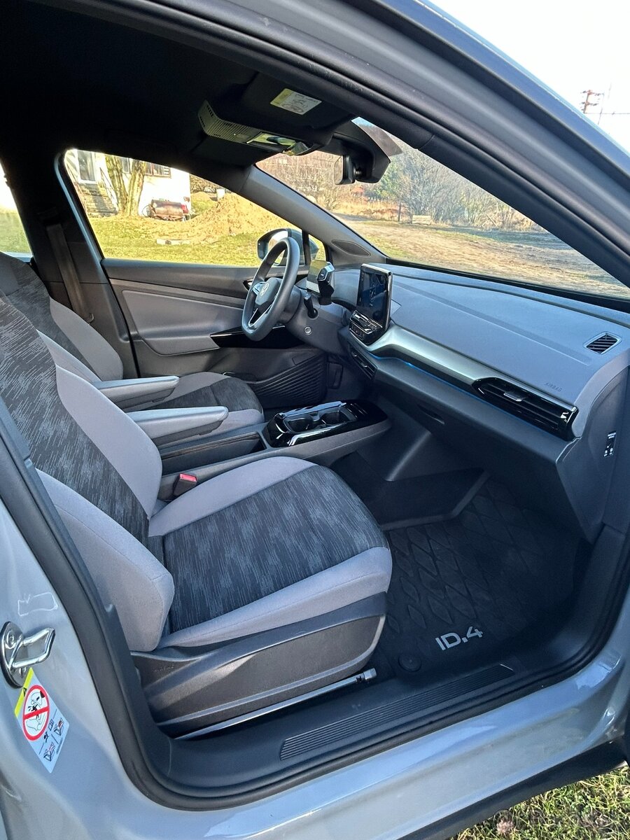 Volkswagen ID.4 - 11