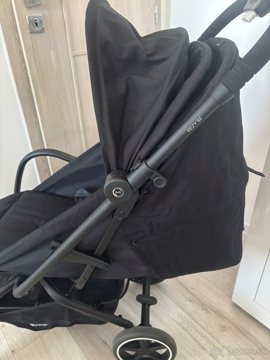 Cybex Eezy S+2 - 11