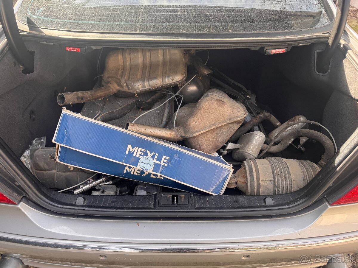 Mercedes Benz w211 e320 Avangarde - 11