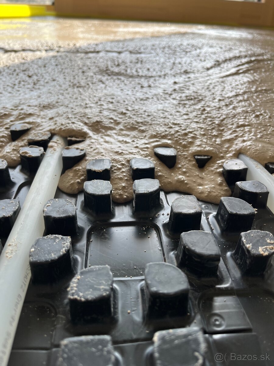 ANHYDRITOVÉ LIATE POTERY anhydritový poter - 11