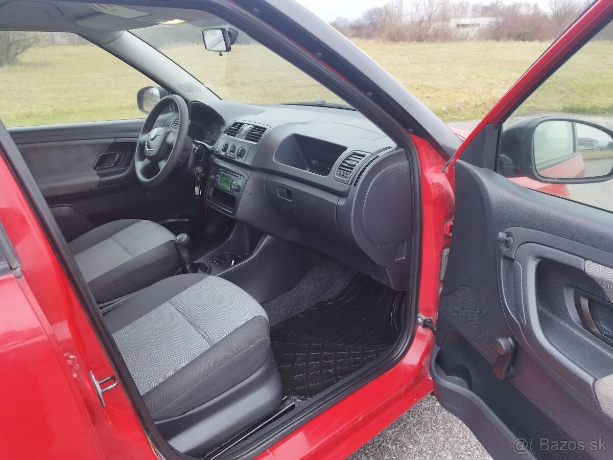 Škoda Fabia 2 1.2i 44kw - 11