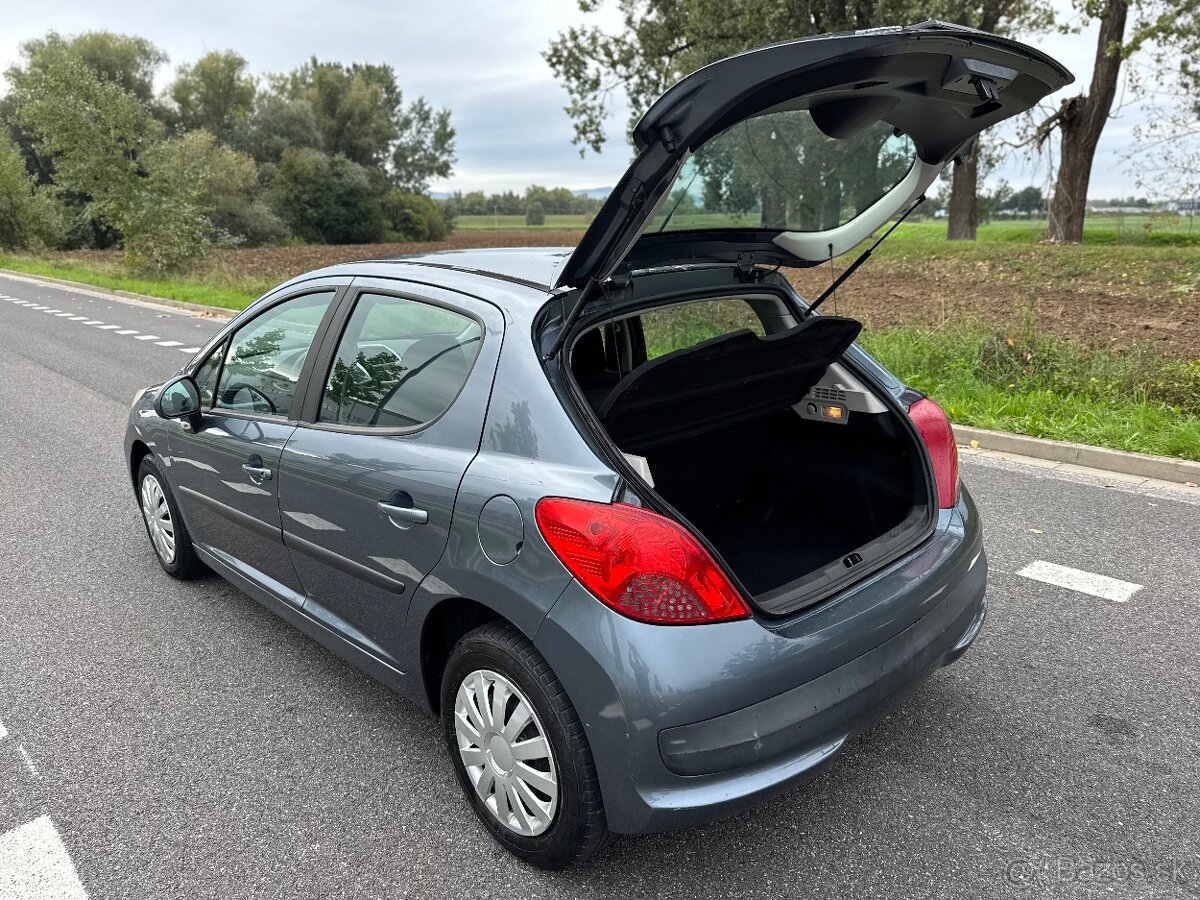 Peugeot 207 1.4i 16v Nová STK - 11