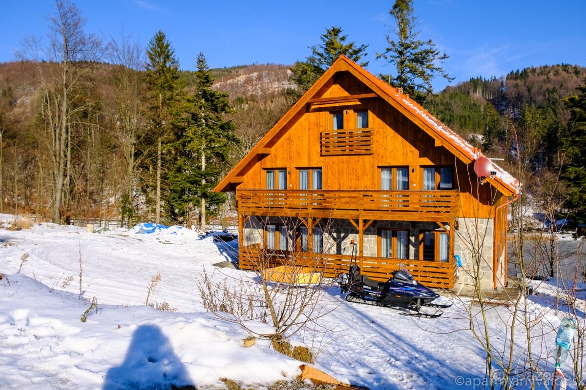 Apartmán na zjazdovke s celoročným využitím - 11