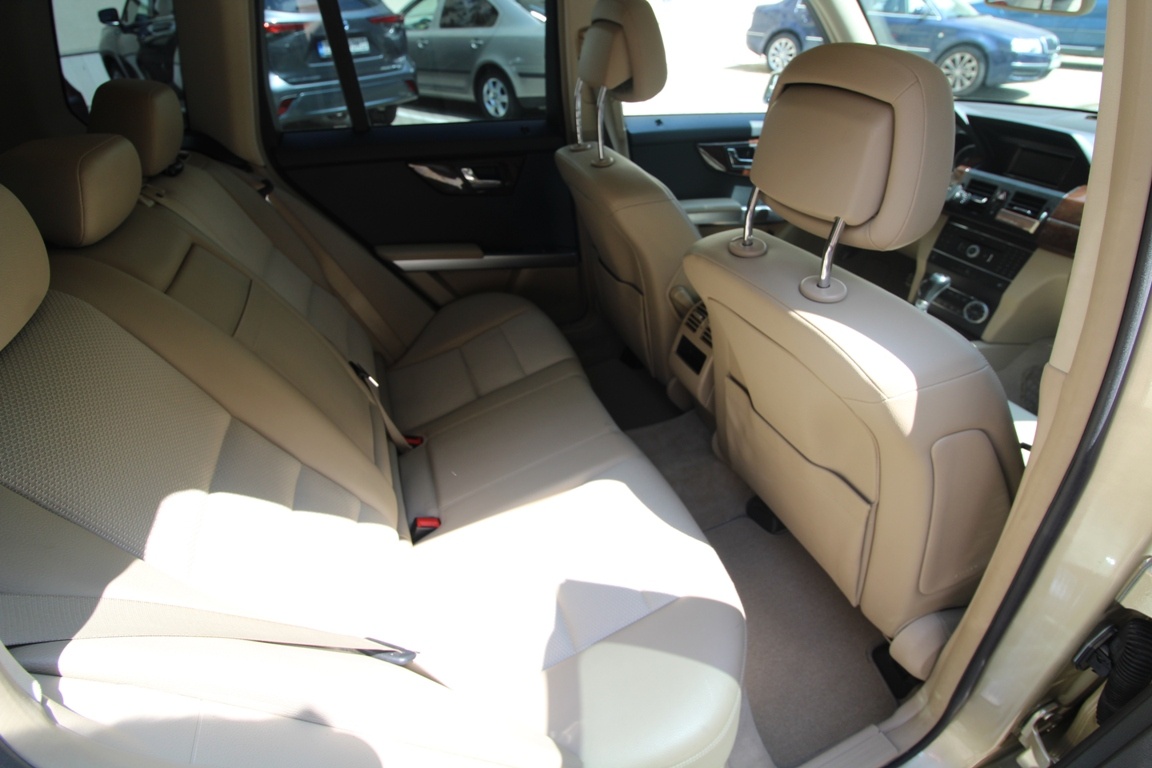 Mercedes GLK 220 CDI BLUE 4MATIC A/T - 11