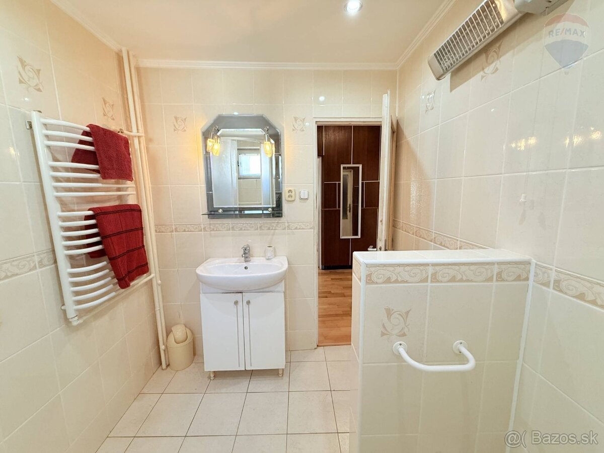 Rodinný dom v meste Svidník, na predaj. - 11