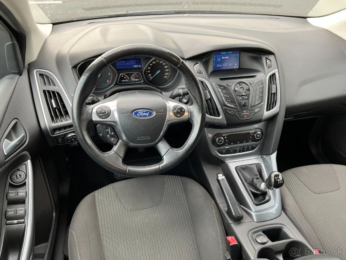 Ford Focus 1.6 TDCi 77kw digi klima NAVI - 11