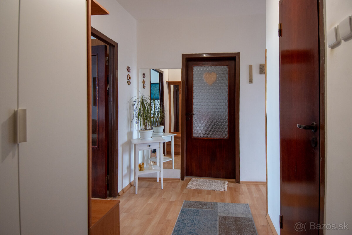 BA-Vrakuňa-príjemný 3 izb. byt-balkón aj loggia - 11