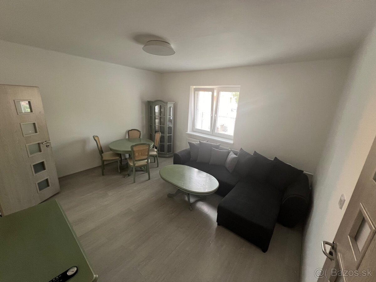 Prenájom rodinného Domu Prešov centrum - 11